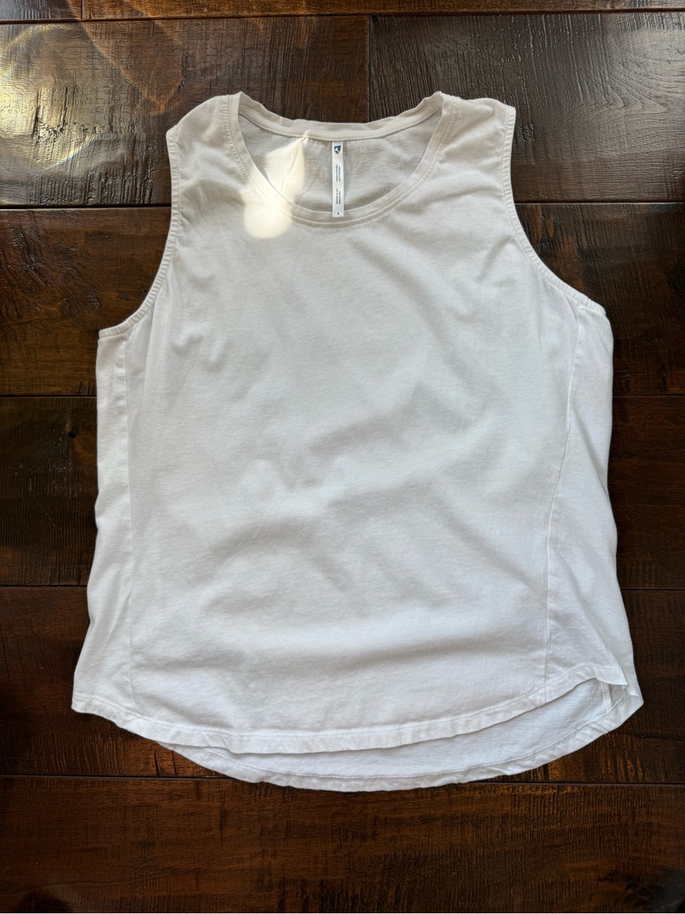 Kuhl White Scoop Neck Women's Tank